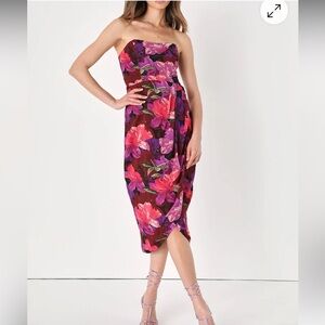 NWT Lulus Effortless Charm Floral Strapless Midi Dress Burgundy Small Romantic